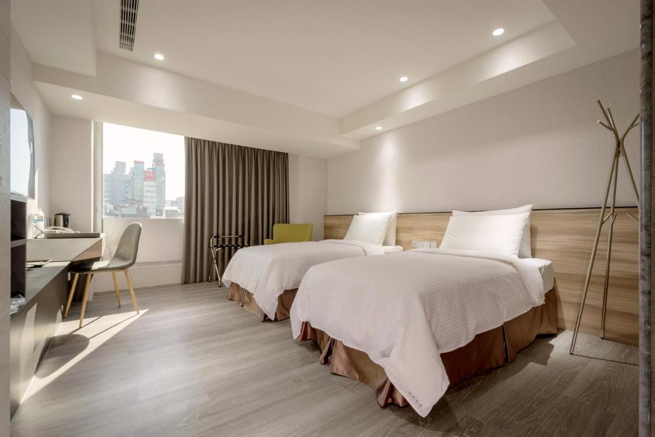 D D Hotel Tainan Eksteriør bilde