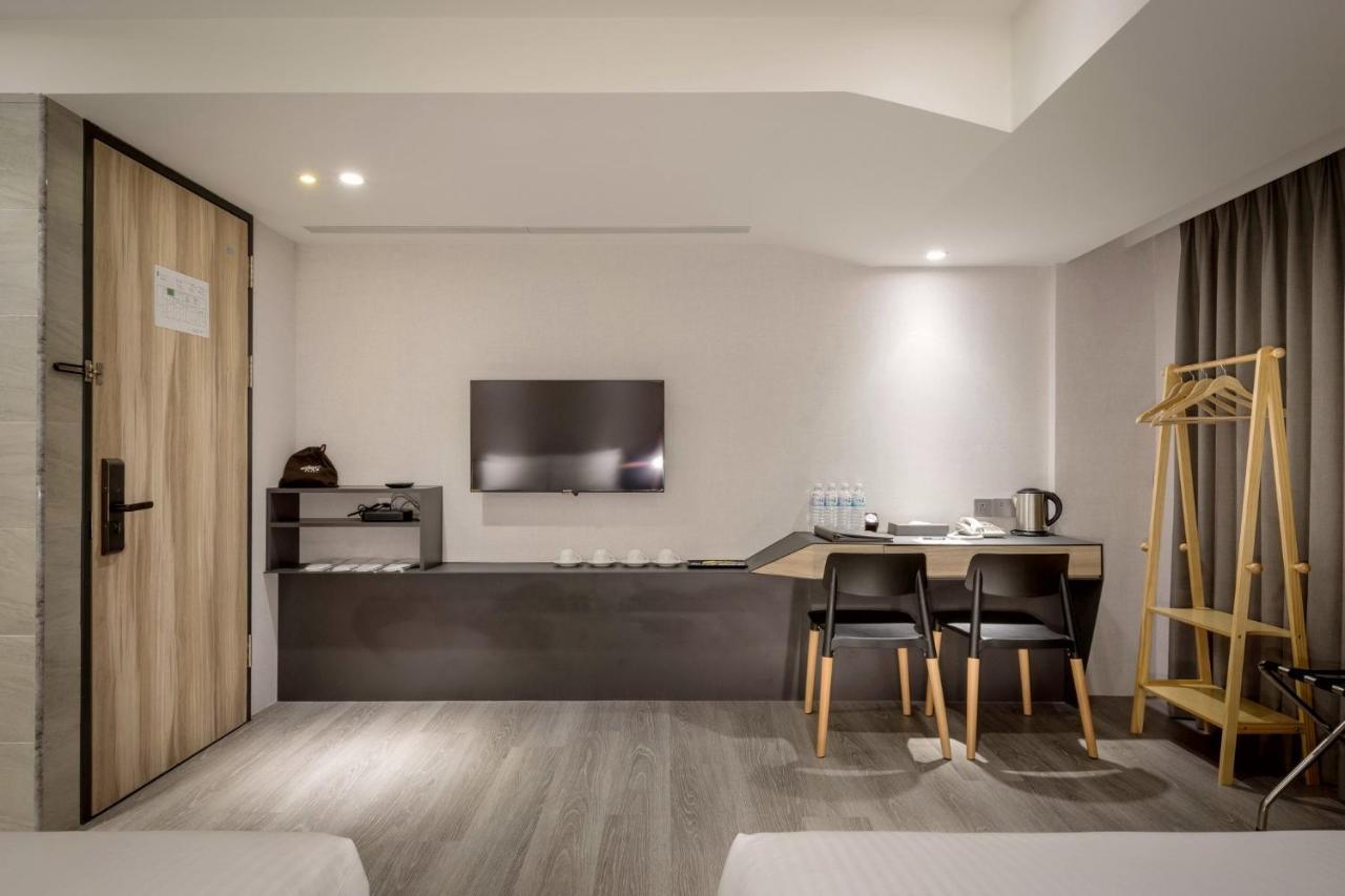 D D Hotel Tainan Eksteriør bilde